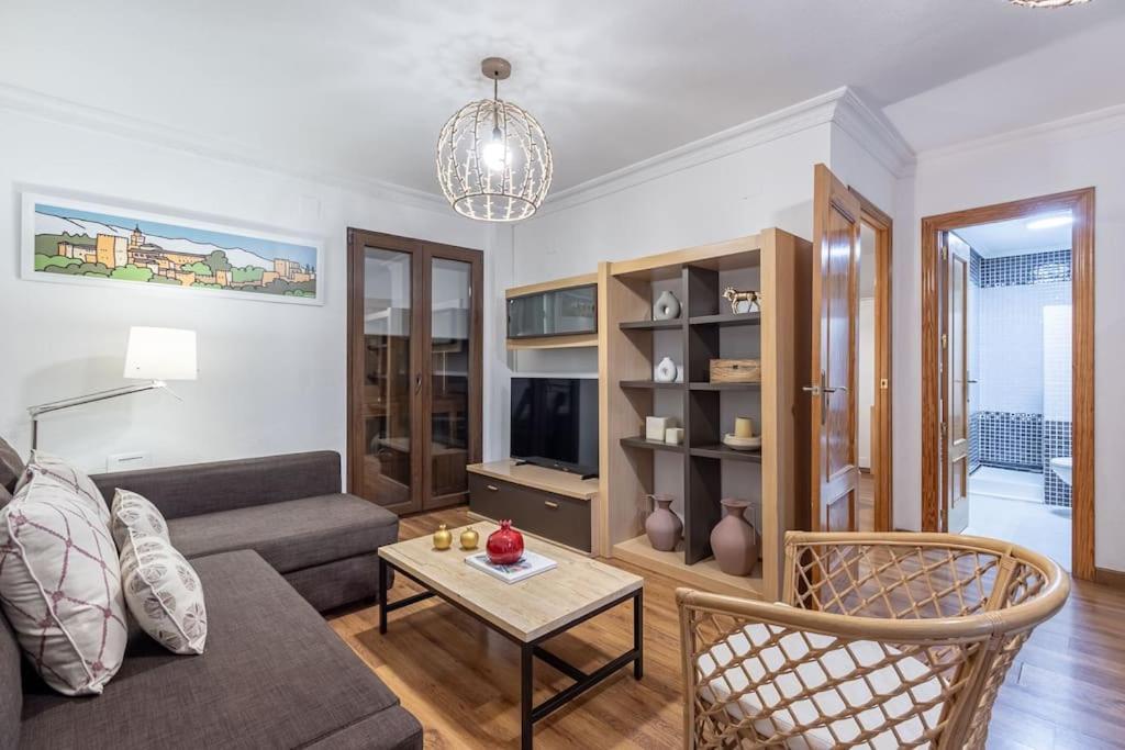 Apartamento Con Terraza A 4 Minutos De La Catedral グラナダ エクステリア 写真