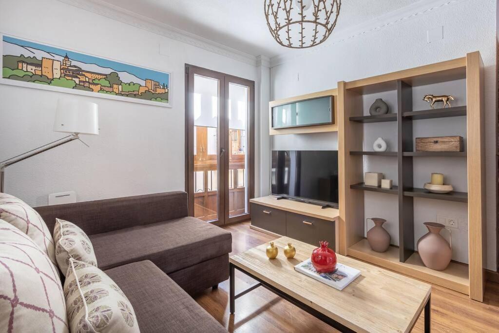 Apartamento Con Terraza A 4 Minutos De La Catedral グラナダ エクステリア 写真