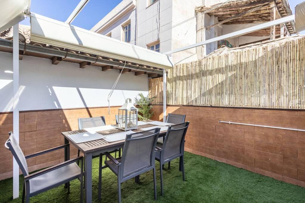 Apartamento Con Terraza A 4 Minutos De La Catedral グラナダ エクステリア 写真