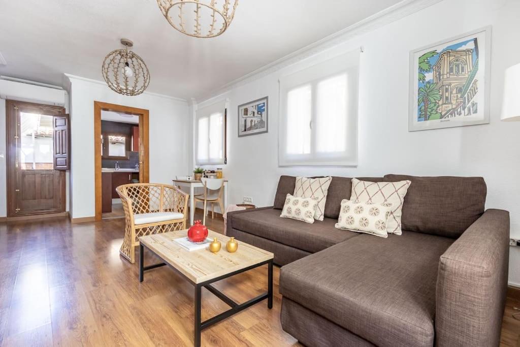 Apartamento Con Terraza A 4 Minutos De La Catedral グラナダ エクステリア 写真