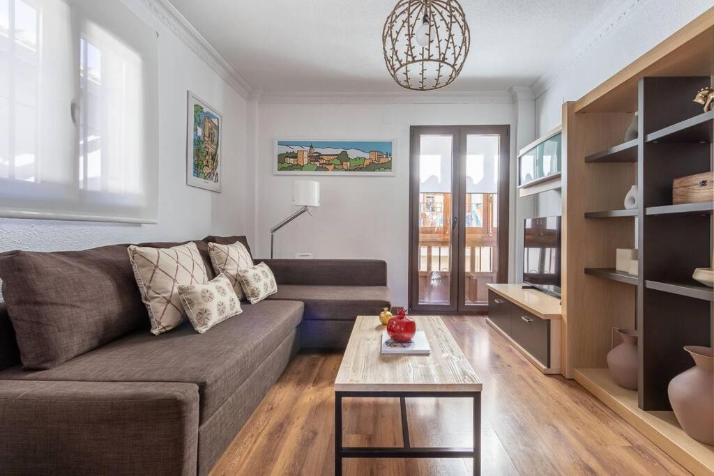 Apartamento Con Terraza A 4 Minutos De La Catedral グラナダ エクステリア 写真