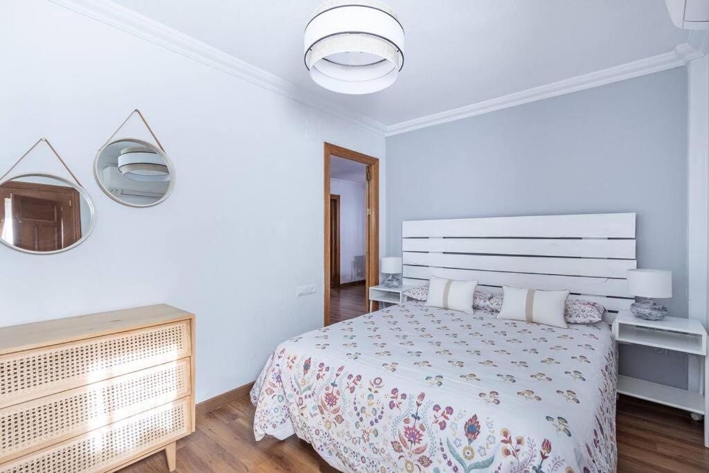 Apartamento Con Terraza A 4 Minutos De La Catedral グラナダ エクステリア 写真