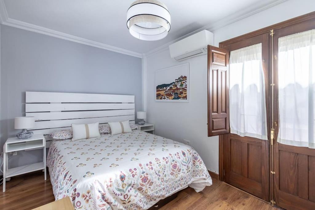 Apartamento Con Terraza A 4 Minutos De La Catedral グラナダ エクステリア 写真